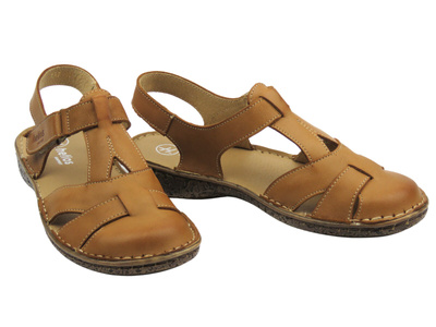 Skórzane sandały damskie z zabudowanym przodem brązowe Helios Komfort 152