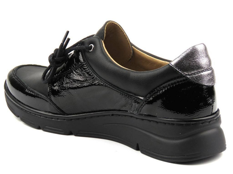 Lekkie, wygodne półbuty damskie ze skór licowej i lakierowanej - HELIOS Komfort 386, czarne