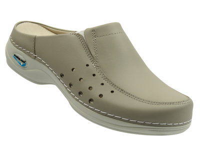 Klapki damskie medyczne, sanitarne - Nursing Care BERLIM-WG4A12, beżowe