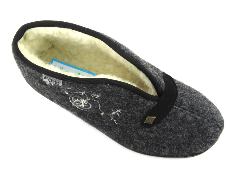 Kapcie, buty damskie ortopedyczne- Befado dr Orto 031D028, czarne