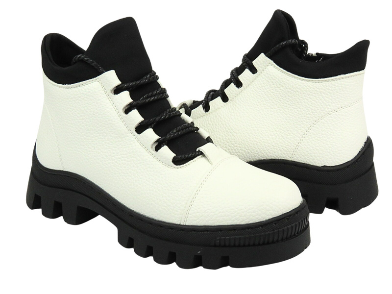 Beżowe botki, workery damskie - Potocki 24-12439, białe