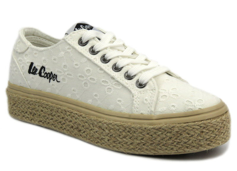 Trampki damskie z plecioną podeszwą - Lee Cooper LCW-24-44-2425L, białe