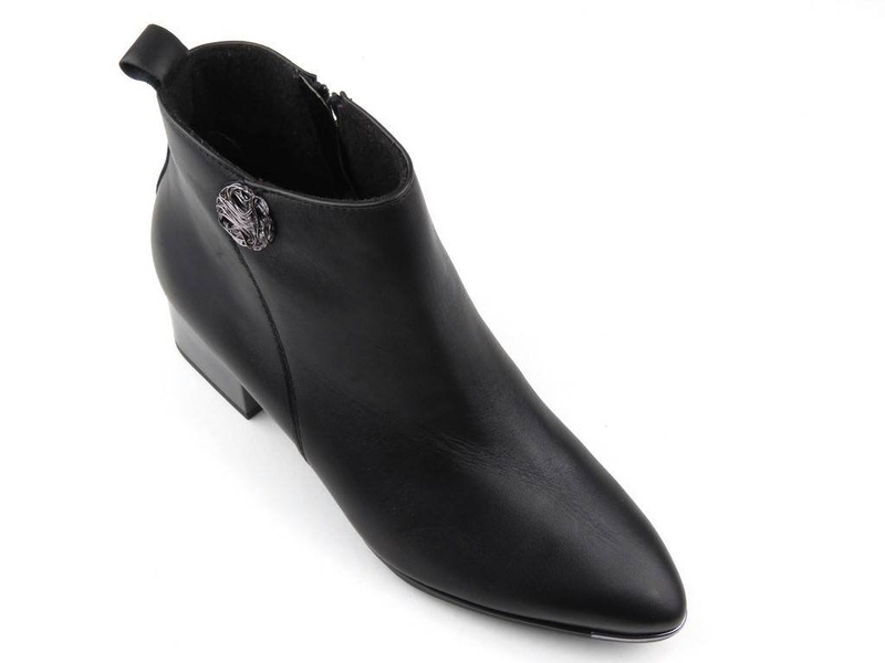 Skórzane botki damskie w stylu retro - Kordel 1966, czarne