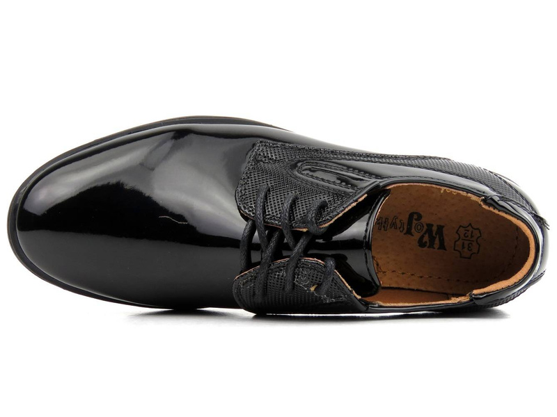 Eleganckie półbuty wizytowe, buty komunijne - WOJTYŁKO 1196, czarne lakierki