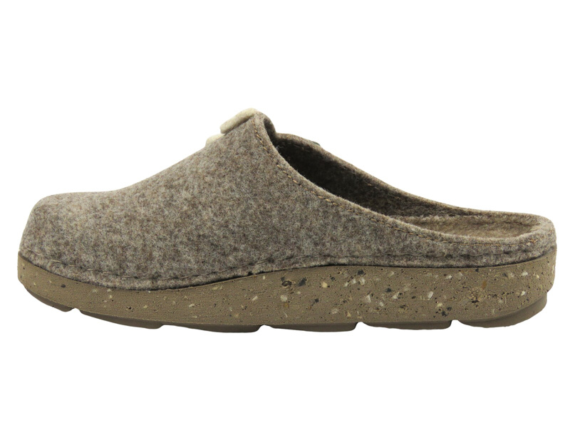 Wygodne kapcie damskie Befado 155D172, jasnobrązowe