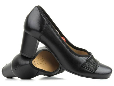 Skórzane czółenka na słupku - GALANT W23-55, czarne