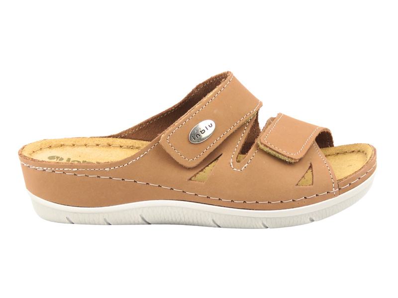 Wygodne klapki damskie ze skóry naturalnej - Inblu OE-01GU, camel