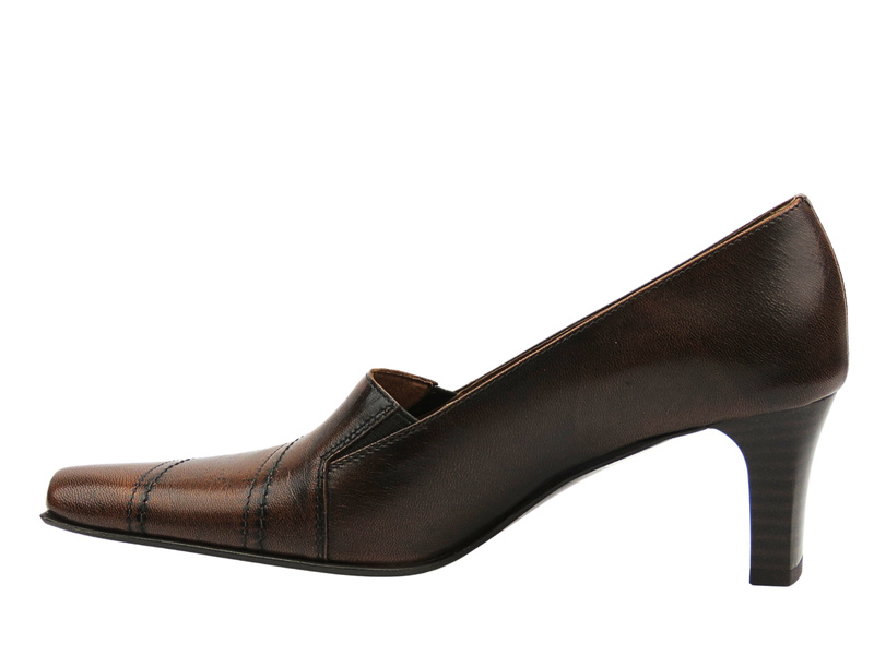 Czółenka damskie ze skóry naturalnej - But-S A517F, brązowe