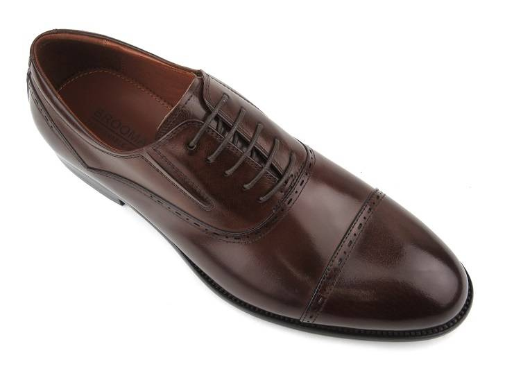 Eleganckie półbuty męskie, brogsy, oksfordy Brooman T83-294-AB44, brązowe