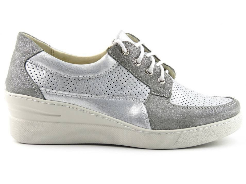 Skórzane sneakersy damskie na koturnie - HELIOS Komfort 373, szare z połyskiem
