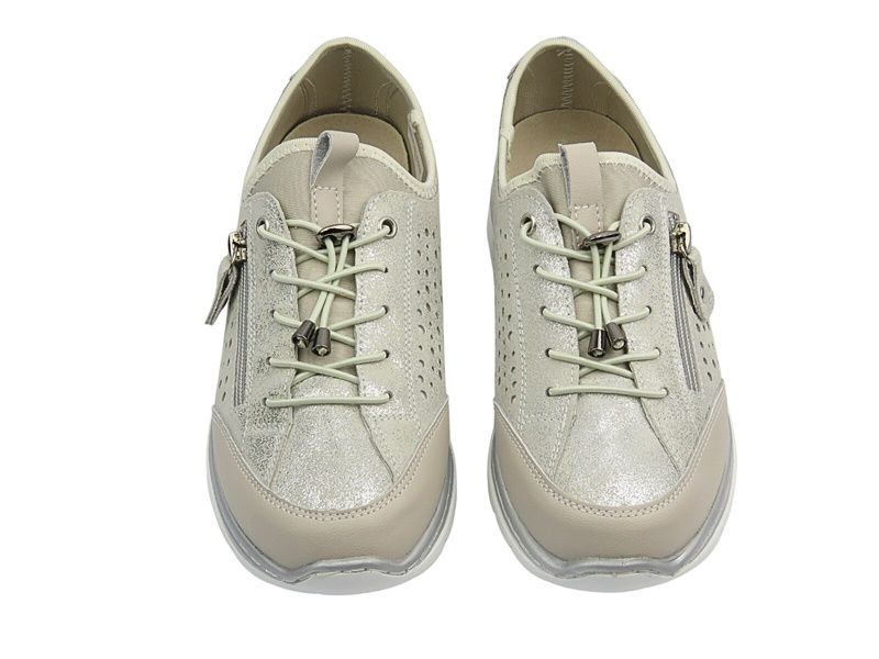 Ażurowe półbuty damskie srebrne Evento 25SP18-8453