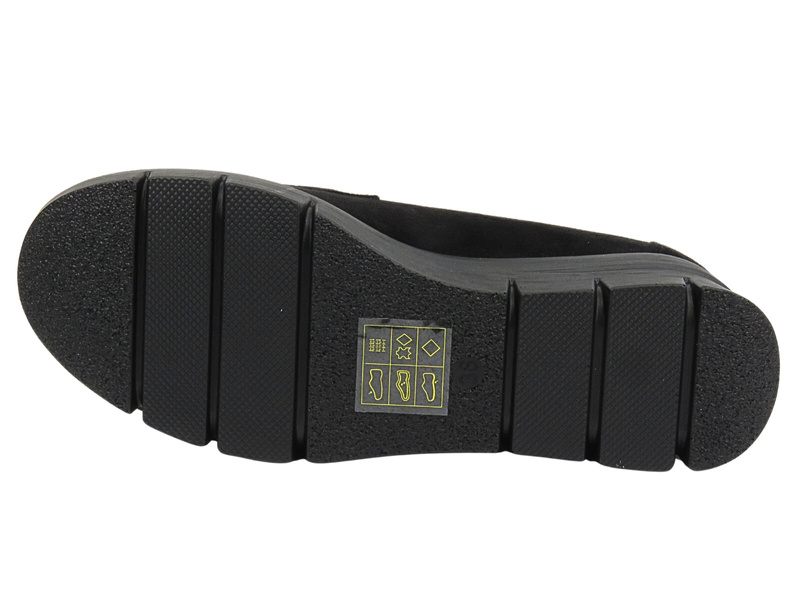 Półbuty, mokasyny damskie na grubej podeszwie - Potocki 24-12490, czarne