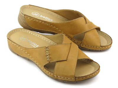 Wygodne klapki damskie ze skrzyżowanymi paskami - HELIOS Komfort 229, brązowe