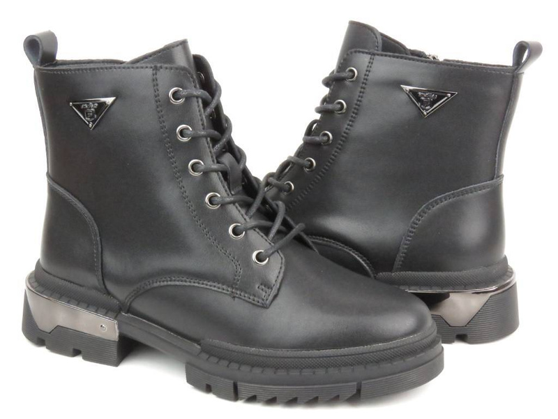 Czarne trapery damskie - Filippo DBT4147, czarne