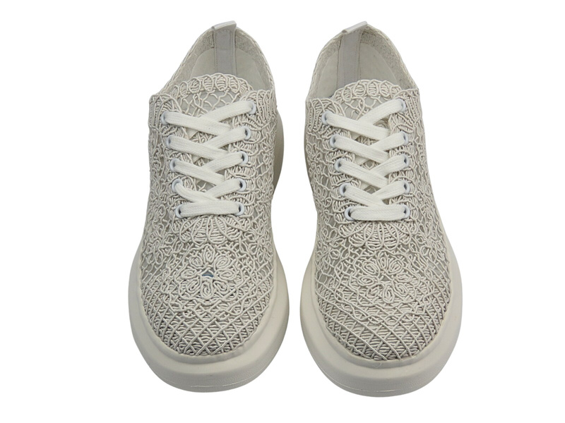 Buty sportowe damskie koronkowe białe Vinceza 17371