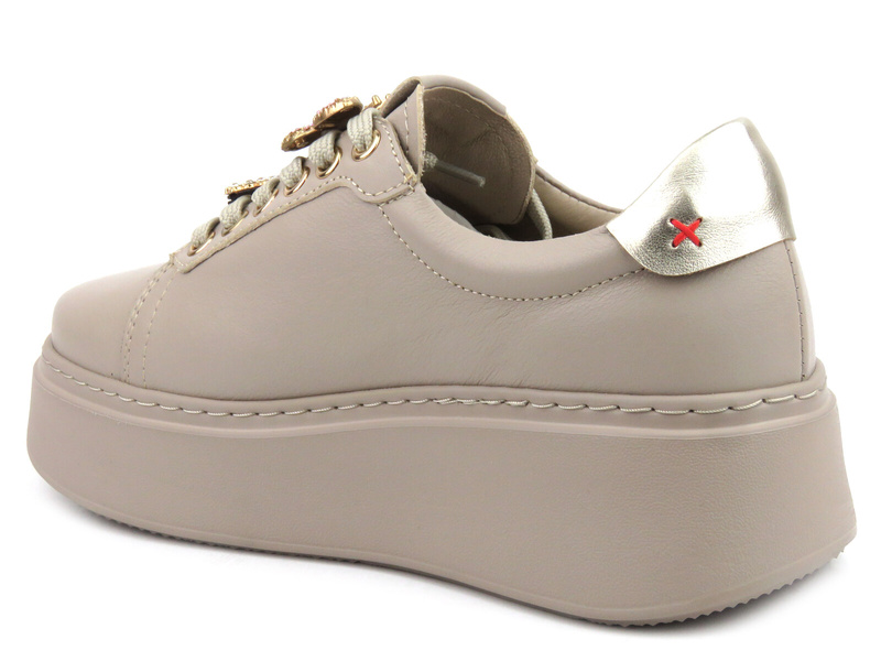 Sportowe buty damskie na platformie - CheBello 4292, beżowe