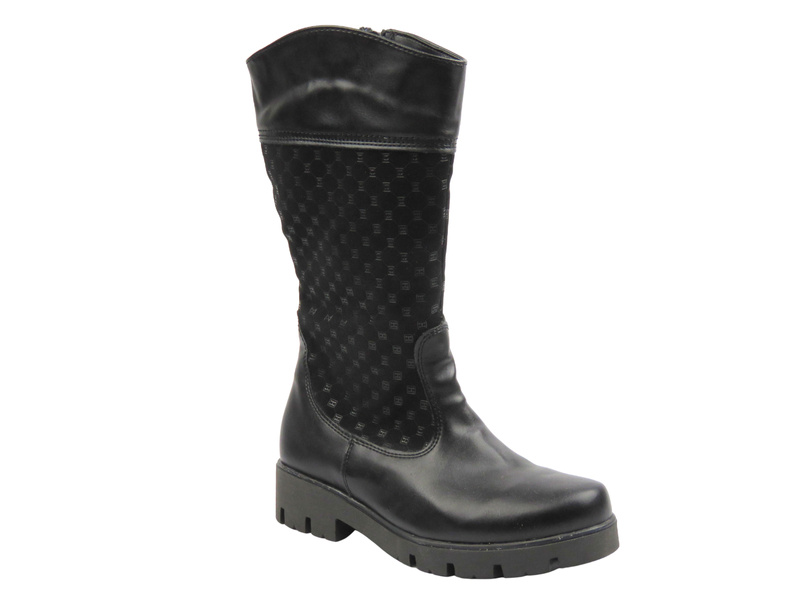 Wygodne skórzane kozaki dziecięce czarne Kornecki 06401