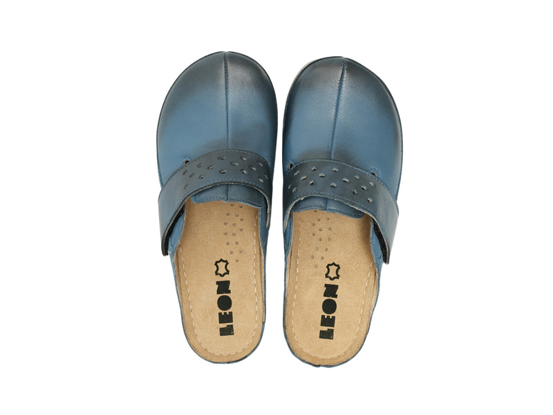 Skórzane klapki damskie granat Leon 902