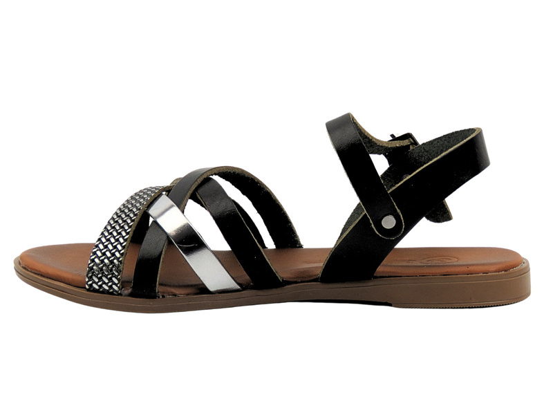 Skórzane sandały damskie zapinane na sprzączkę czarne Cambell 25-64008