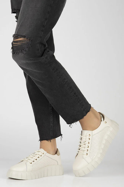 Skórzane sneakersy damskie na platformie - Filippo DP4535/25, beżowe
