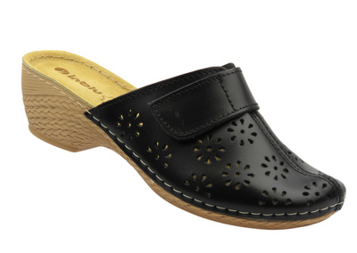 Skórzane klapki damskie z regulowaną cholewką czarne INBLU TR-2U