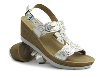 Sandały damskie ze skórzaną wkładką - INBLU EL-28, białe