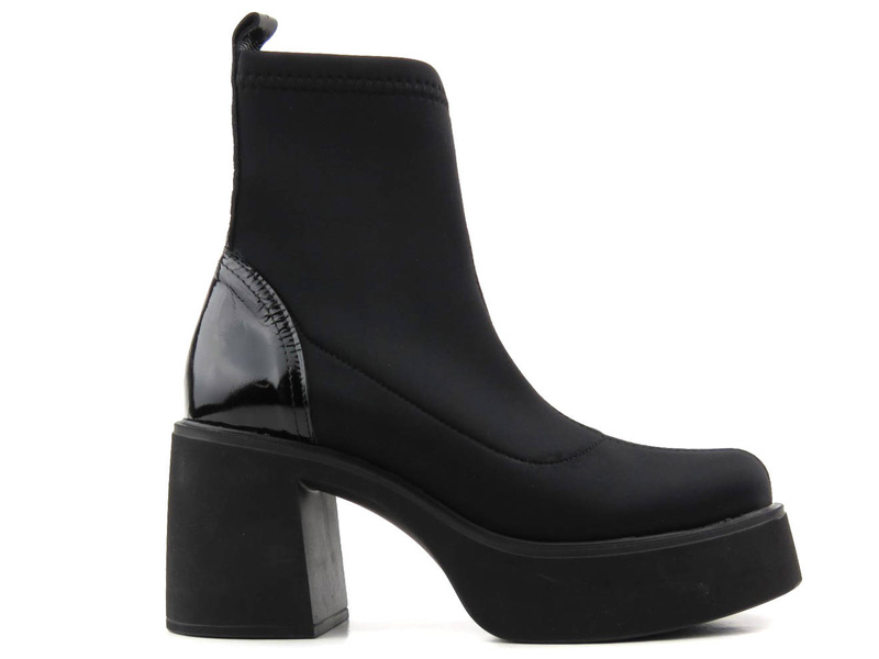 Czarne botki damskie na klocku - VENEZIA 843120600,