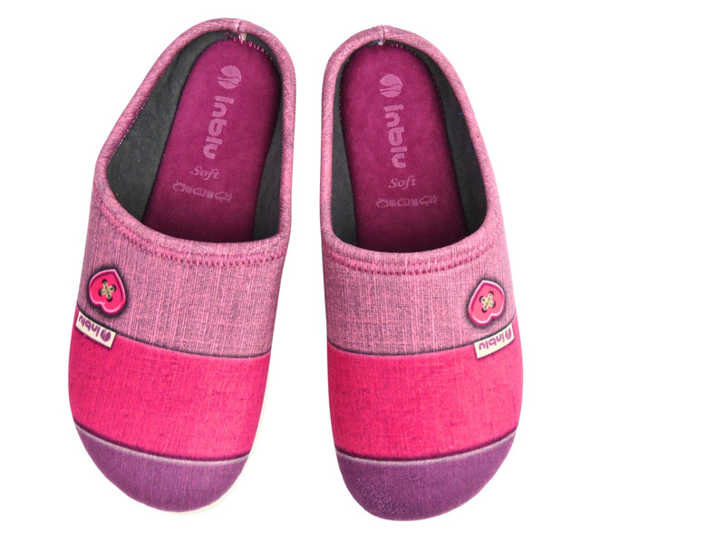 Wygodne kapcie damskie Inblu EC-41, różowe