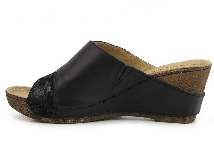 Skórzane klapki damskie na koturnie - HELIOS Komfort 202, czarne