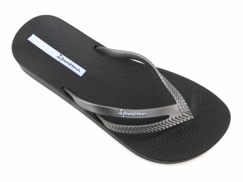 Sportowe japonki, klapki damskie IPANEMA 82840, czarno-srebrne