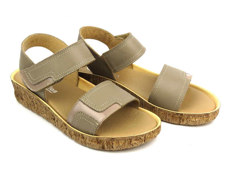 Skórzane sandały damskie na platformie - HELIOS Komfort 133, capucino