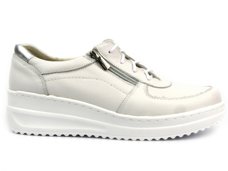 Wygodne, skórzane półbuty damskie - Helios 419, białe