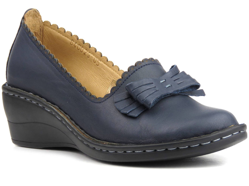 Czółenka, półbuty damskie na koturnie - MANITU 840029-05, granatowe