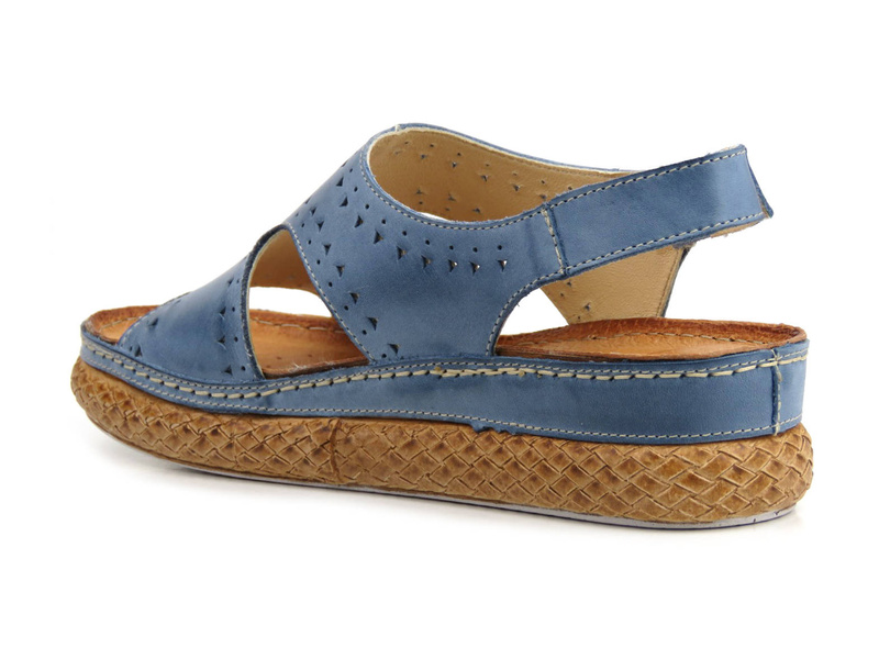 Skórzane sandały damskie z ażurowym wzorem - WASAK 0652, granatowe