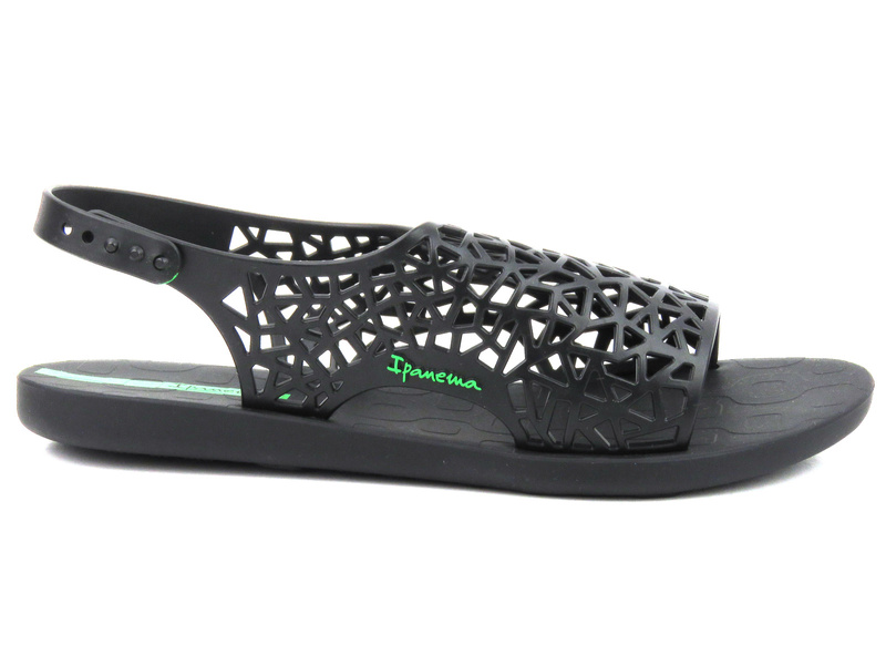 Sandały damskie z ażurową cholewką - IPANEMA 26679, czarne