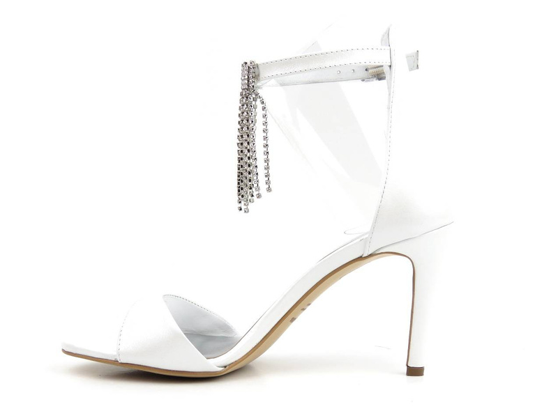 Eleganckie sandały damskie na szpilce - Conhpol Bis B-4784, perłowobiałe