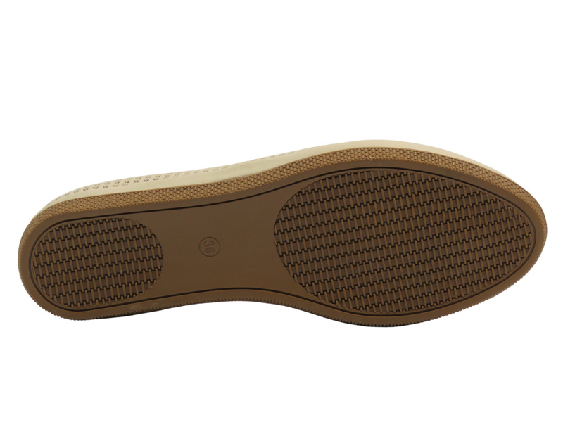 Półbuty damskie polskiej marki beżowe Nika Komfort H-478