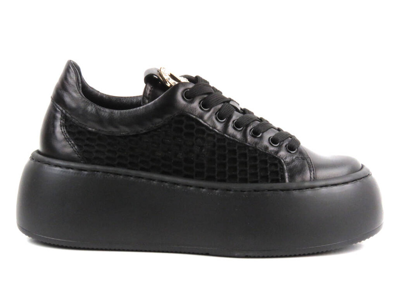 Skórzane buty damskie na platformie - Carinii B9405, czarne
