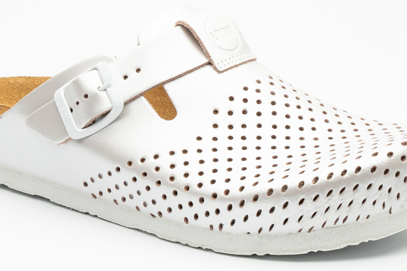 Skórzane Klapki Damskie Leon 4250, perłowe