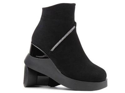 Eleganckie botki damskie na koturnie - Venezia 2281358, czarne