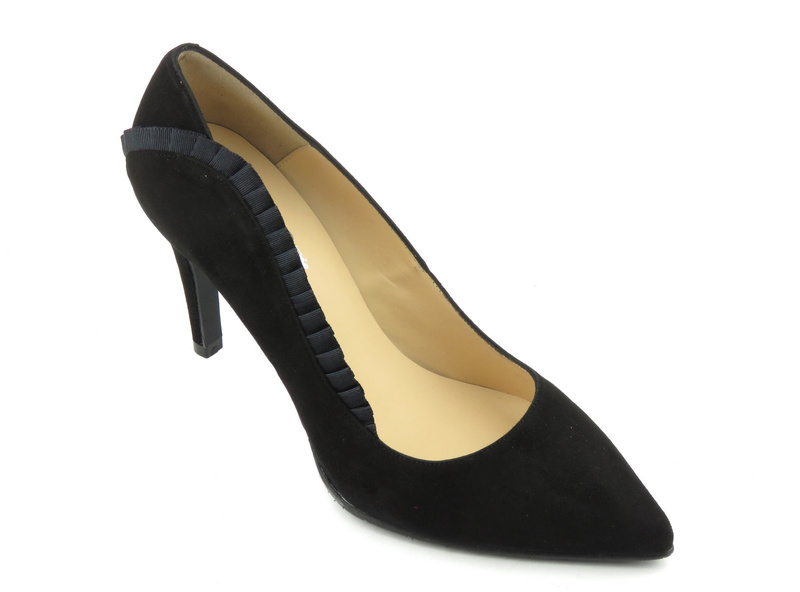 Zamszowe szpilki Brenda Zaro T3442, czarne