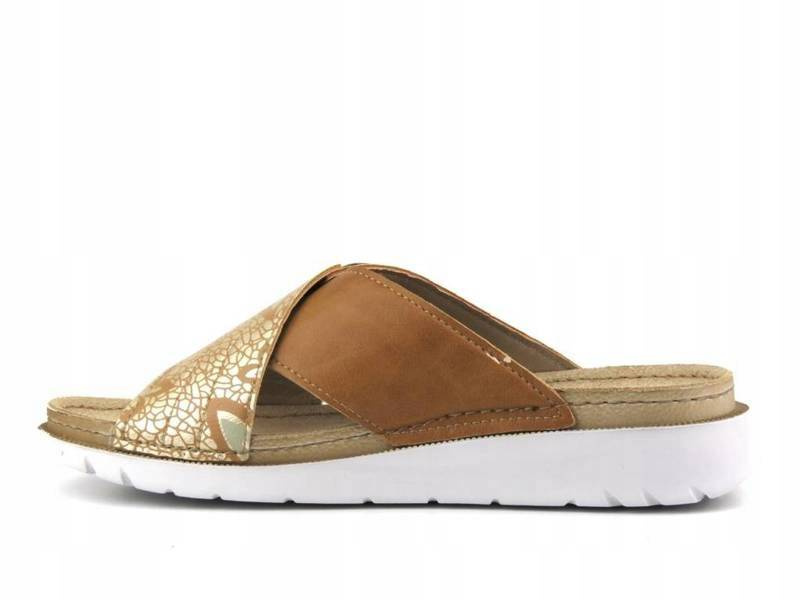 Klapki damskie z klamrą - INBLU CN-32, brązowe