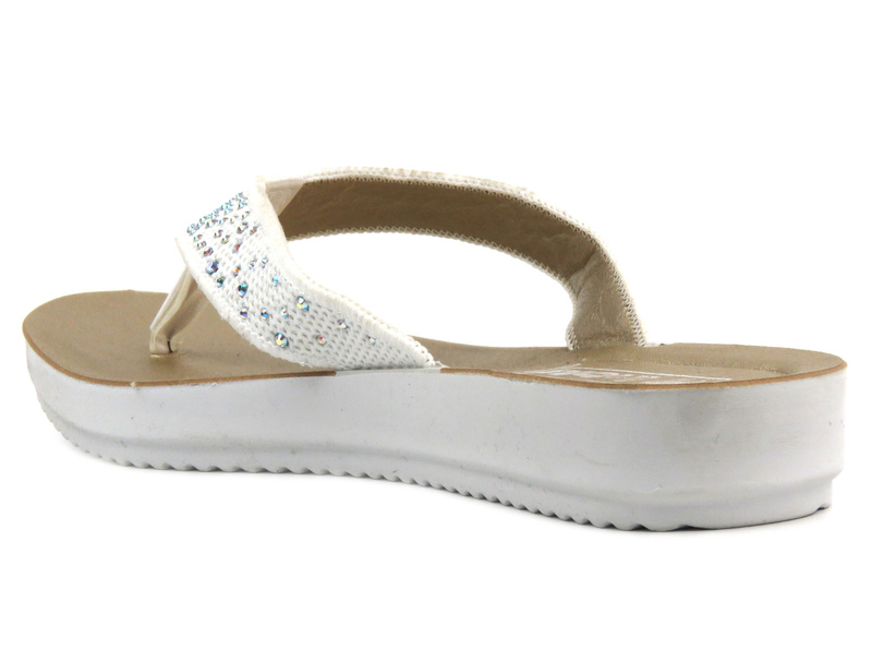 Japonki damskie ze zdobieniami- INBLU MILA, białe