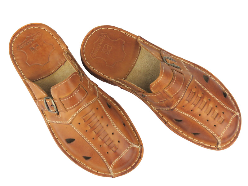 Męskie klapki skórzane Maximus 040, brąz