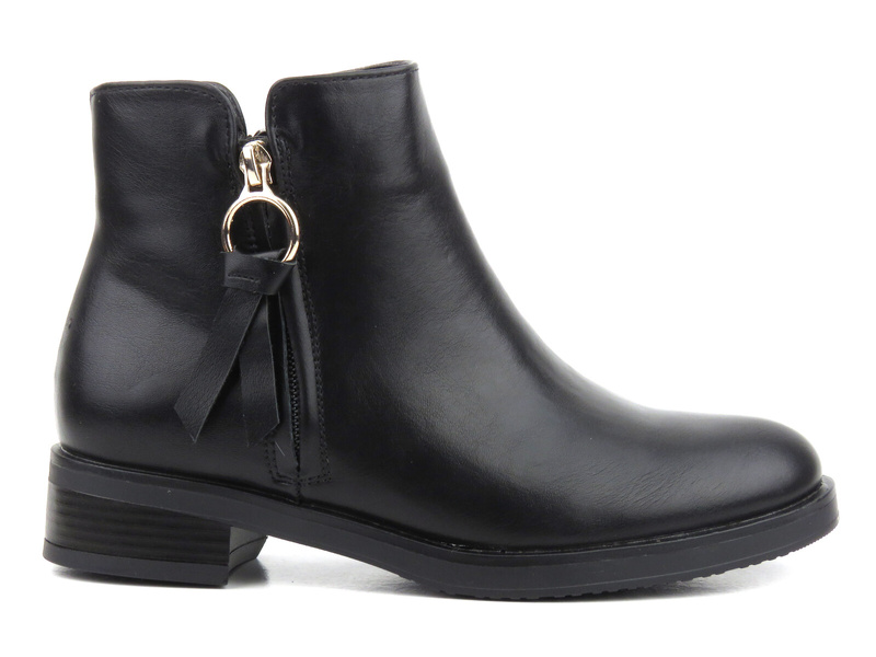 Ocieplane botki damskie na płaskim obcasie - Evento 23BT35-6416, czarne