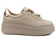 Sportowe buty damskie na platformie - CheBello 4292, beżowe