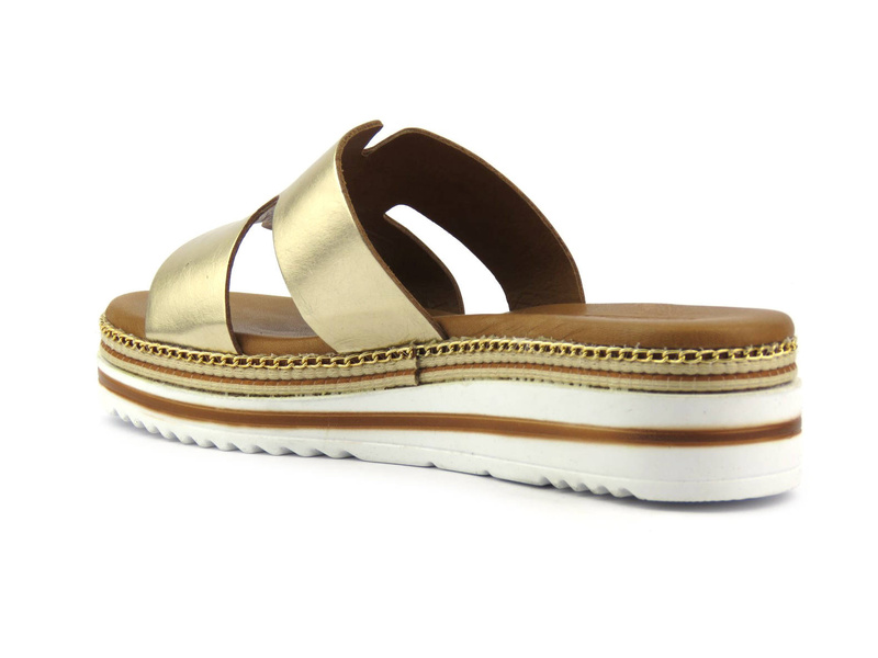 Skórzane klapki damskie na ozdobnej platformie - VENEZIA 261604, złote