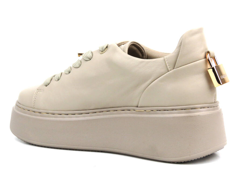 Skórzane buty damskie na platformie - Carinii B9580, beżowe
