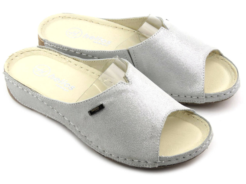 Wygodne, miękkie klapki damskie HELIOS Komfort 105, srebrne