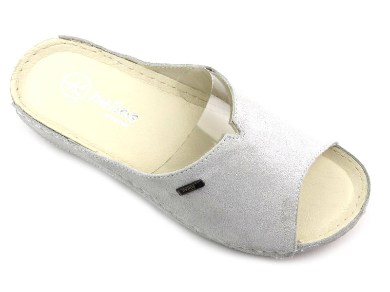Wygodne, miękkie klapki damskie HELIOS Komfort 105, srebrne